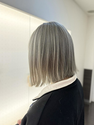 切りっぱなし＋ハイトーン