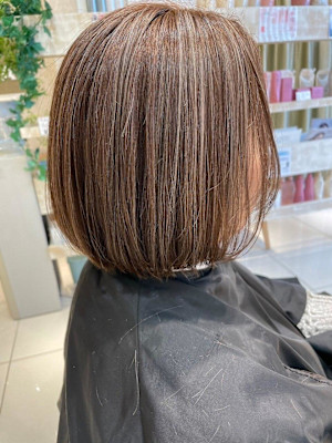 【MAHO】白髪ぼかしハイライトカラー　ボブ　