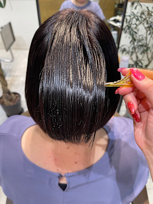 髪質改善で艶髪に！