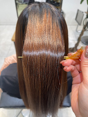 雨にも負けないストレートな髪へ！