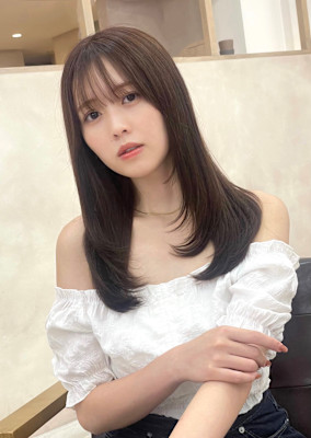 大人ガーリー透明感くすみカラーモカベージュ