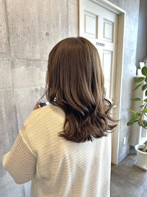 ミルクティーブラウン