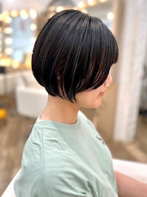 ナチュラル縮毛矯正で作るショートボブ☆