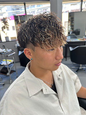 スペインカール　メンズパーマ　