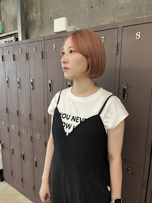 salmon pink × ミニボブ