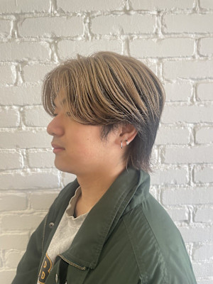 アンブレラ×襟足ハイライト×ウルフ