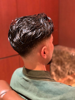 ビジネスマンスキンフェード