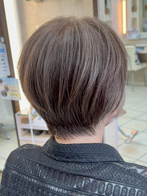 【ショートボブ】