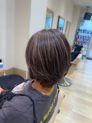 白髪ぼかし　脱白髪染め　【藤沢　藤沢駅】