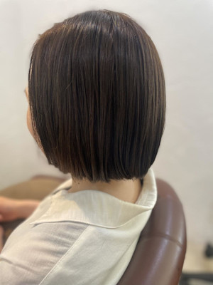 丸み内巻きボブ