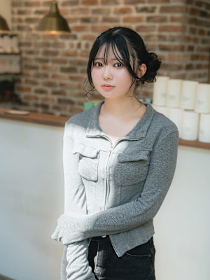 ☆左寄せネープシニヨンしゃんしゃんスタイル☆