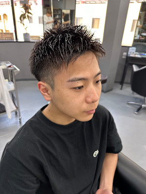 スパイキーショート　ショートヘア　メンズ