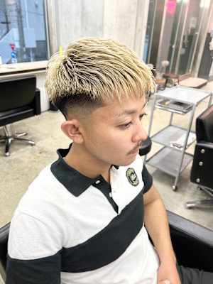 赤羽メンズカットハイトーンホワイトカラーフェイドスタイル