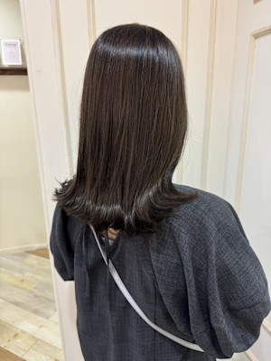 cropes辻堂谷川　くびれ外はねスタイル×オリーブグレー