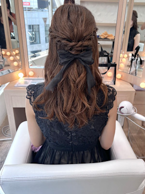 編み込みハーフアップ♪