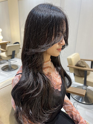 ［chii］お顔まわりカット/レイヤーカット