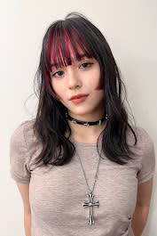 レッドストライプバングス