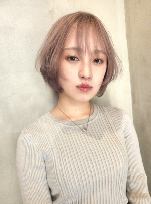 ラベンダーアッシュ　ショートボブ