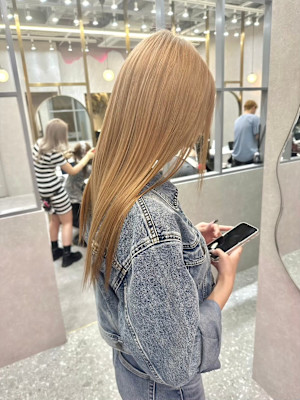 Lond Le’a 天神大名店×ロング