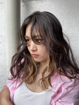 【フウカ】さりげなく楽しむインナーカラー