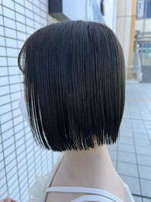 《cropes辻堂 阿部》ボブとオリーブグリーンとインナーと