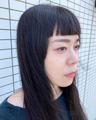 《cropes辻堂 阿部》モード系オン眉ぱっつんバング