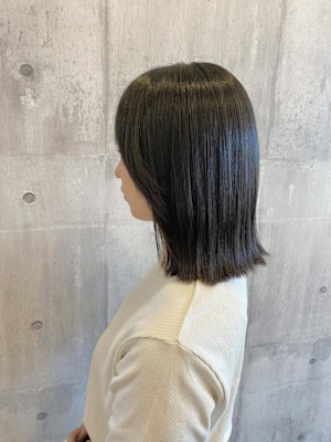 ぱつっとミディアム〈ARCH CHIAKI〉