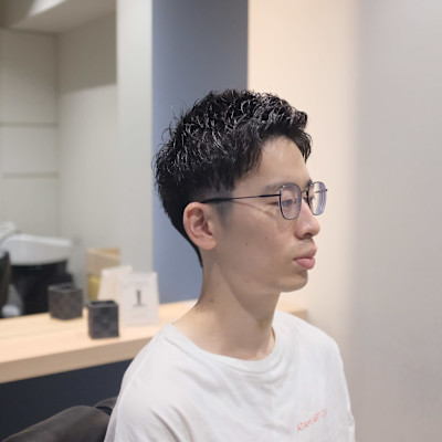 短髪でも躍動感を！カジュアルショート