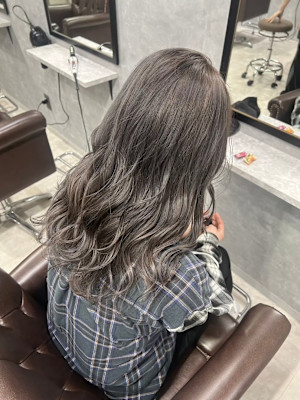 GLADGEブリーチカラー