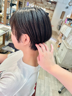 ショートヘア