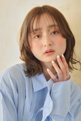 レイヤーくびれミディアム