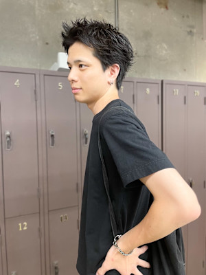 スパイキーショート