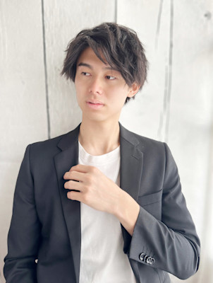 20代30代40代　無造作シークレットパーマくせ毛風