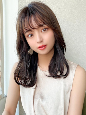 小顔ヘア/前髪/アンブレラカラー/こなれミディ