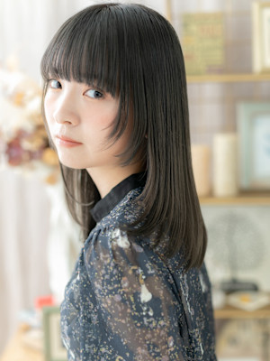 姫カットブルーグレージュ大人ガーリーミディ　パープルブラック