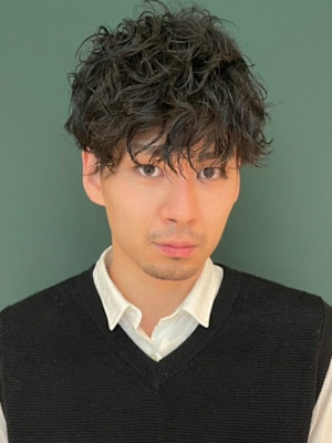 大人マッシュパーマ