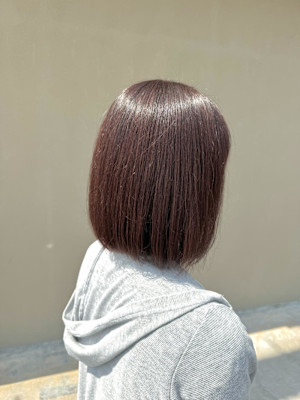 暖色カラー　ピンクブラウン　結べるボブ