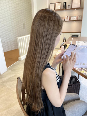 ブリーチなしミルクティーベージュ☆小林