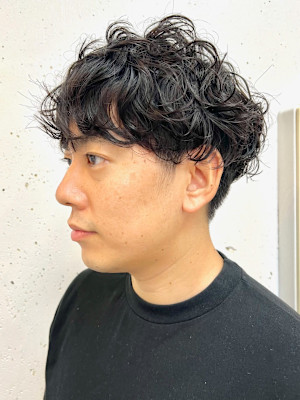 ２０代・３０代・４０代無造作クセ毛風大人メンズパーマ