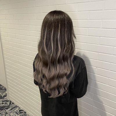 スモーキーグレーグラデーション