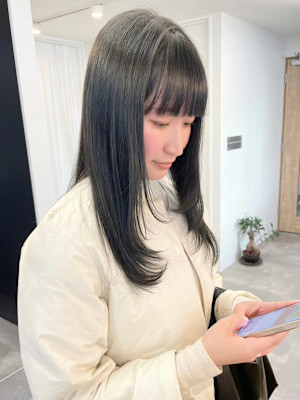 透明感カラーオリーブアッシュ＊ロングレイヤーカット