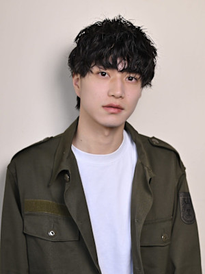 arts 新宿 【髪質改善&トリートメント】×メンズ