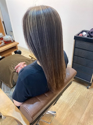 お客様髪質改善データ1390（ハイライトバレイヤージュ