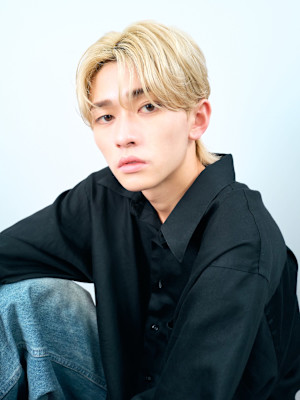 【吉田智哉】メンズパーマ、メンズセンターパート、7:3パート