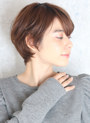 40代50代小顔前髪イメチェンアンブレラカラーショート