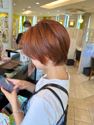 ショート　オレンジ　暖色カラー