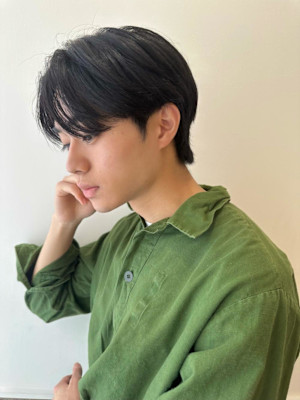 メンズ韓国ヘアー　センターパート/10代20代30代