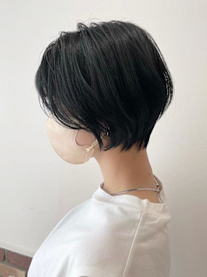 グレージュ　ショート　20代30代40代