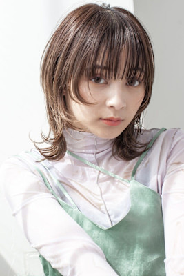 チークレイヤーミディアム