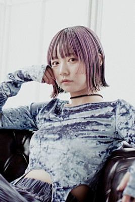 アンブレラカラー×切りっぱなしボブ